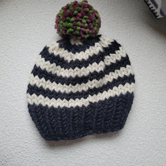 Charlie‎ + Luna, Beanie with Pom, Cream/Black/Green/Purple, Kids- Preteen Size - Picture 2 of 4